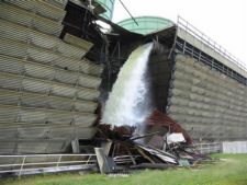 Vermont Yankee nuclear power plant:  the 2007 cooling tower collapse